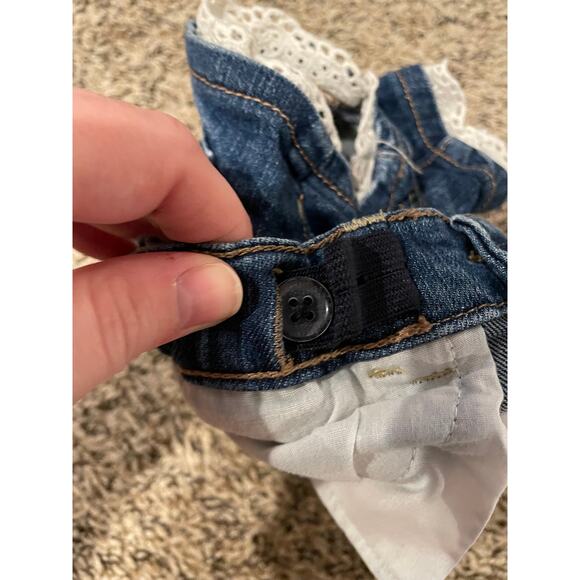 Oshkosh B'gosh Baby Girl Shorts With Lace - 24 Months - Picture 8 of 8